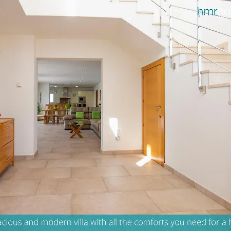 Villa Colina By Hmr Holidays